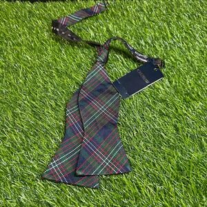 Cremieux Plaid Bow Tie Silk Self Tie Adjustable Neck Formal Party Mens NWT